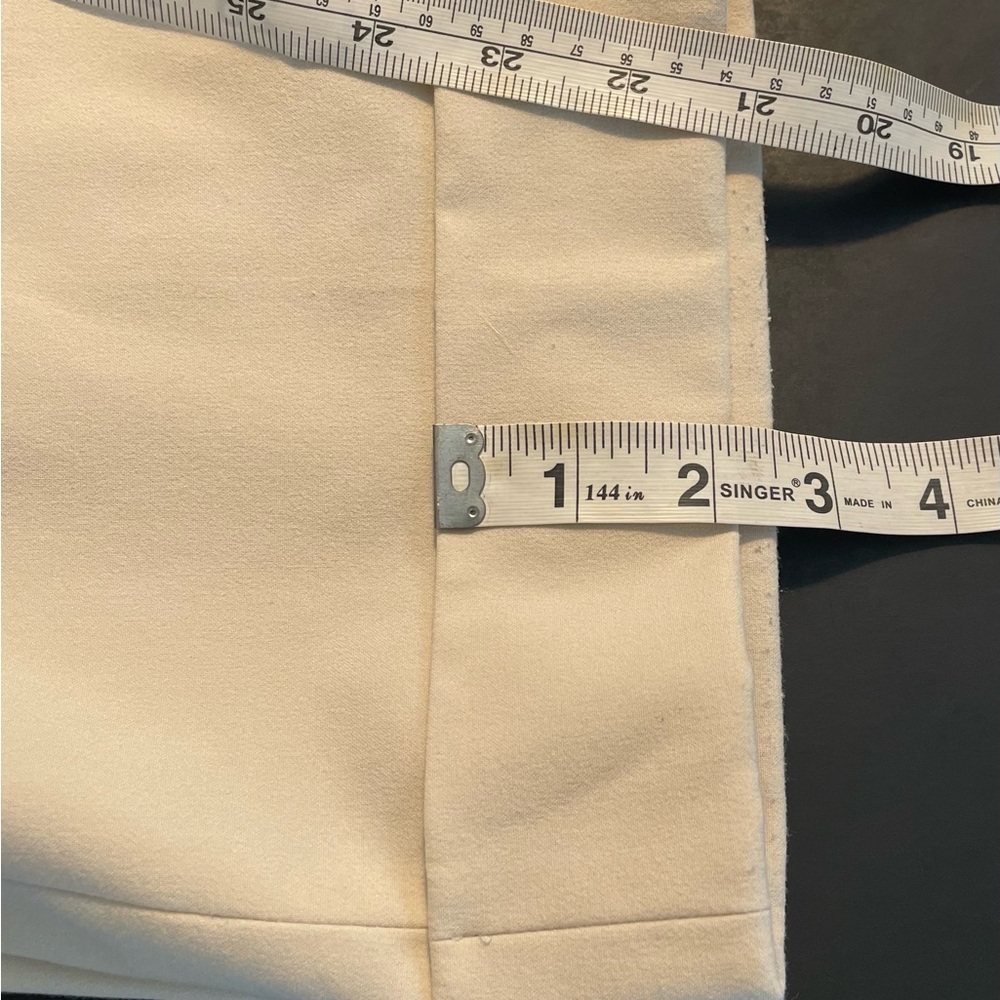 The limited winter white dress pants 6 short - Picture 7 of 11